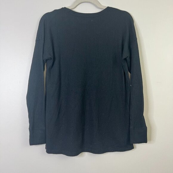 Abercrombie & Fitch BUNDLE of TWO Waffle Knit Shirts - Button Front & Crewneck - Picture 14 of 14